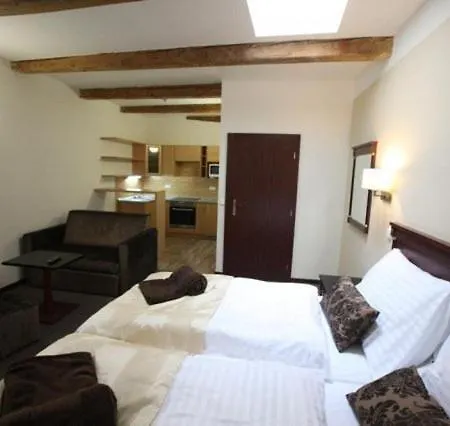 & U Cerneho Orla Otel 4*