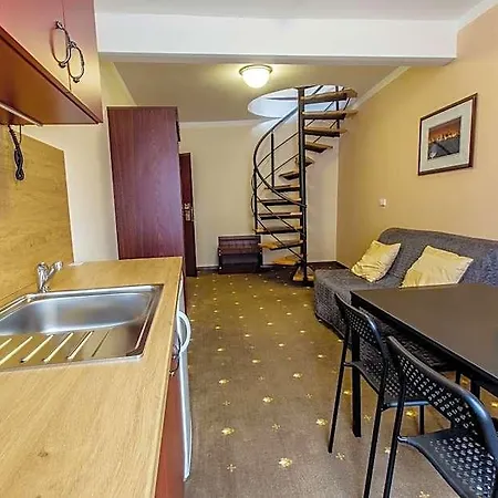 Hotel & U Cerneho Orla