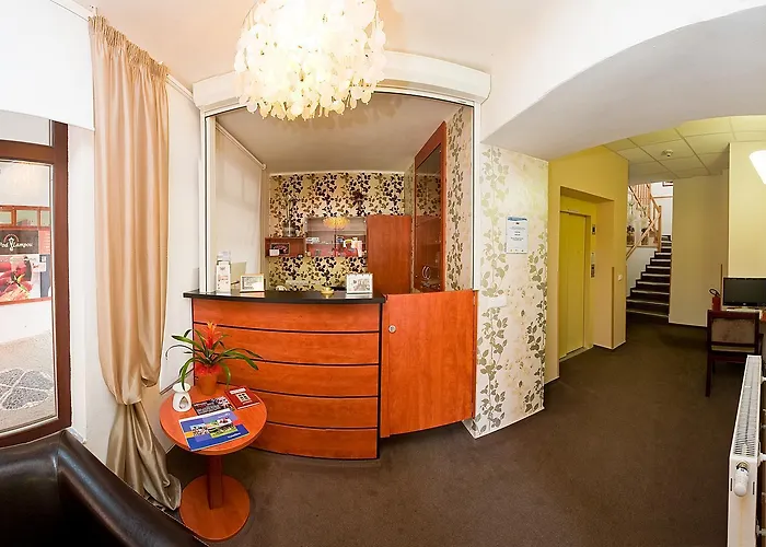 Hotel & U Cerneho Orla